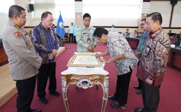 Bahas Anti Korupsi Bagi Pelaku Usaha, Pj Sekda Hadiri Dialog Pengurus KAD