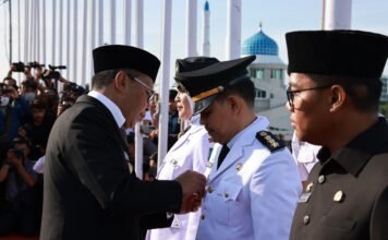 Lakukan Pelantikan, Danny Pomanto Minta Camat Fokus Lorong Wisata Hingga Hidupkan Program Sentuh Hati