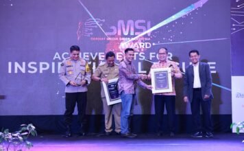 Danny Pomanto, Terima Penghargaan “Figur Inspiratif” di SMSI Award 2023
