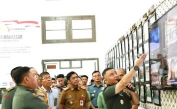 PJ Sekda Dampingi Pangdam XIV Hasanuddin Kunjungan Kerja di War Room Kodim 1408/Makassar