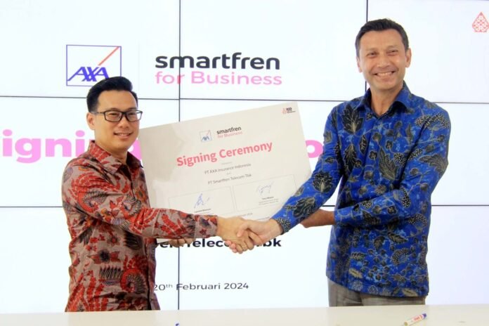 Foto 1 - Kolaborasi Smartfren for Business dan AXA Insurances