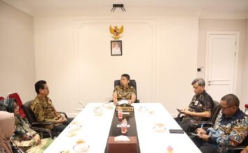 Upaya Pemberdayaan Masyarakat Pulau Lakkang, UNM Temui Pjs Wali Kota Makassar