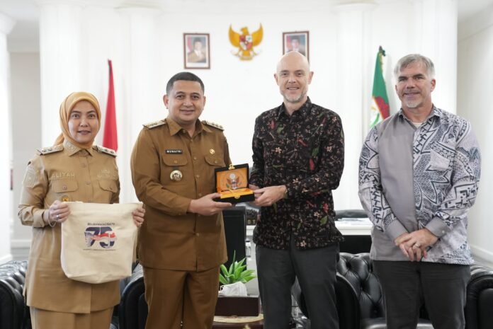 bb5daf15-eade-4ea0-a239-7967cce3683f