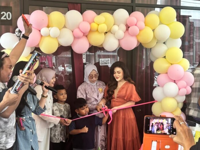 ef39e0b5-7c96-4148-b722-bdb7857a72d1