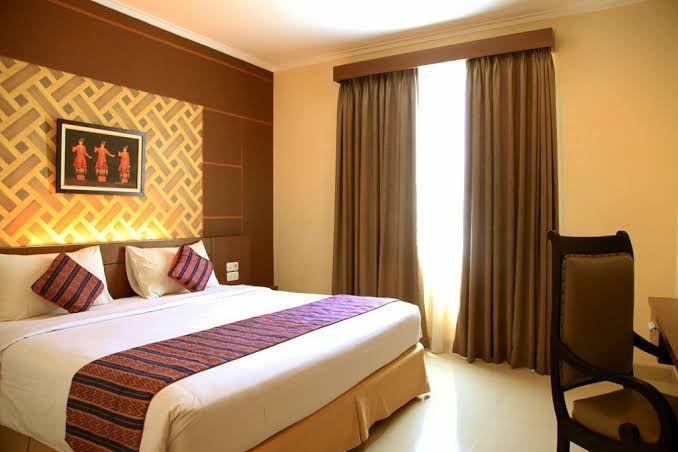 aerotel smile makassar