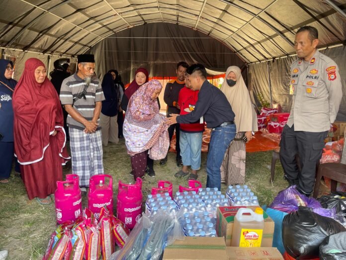 pertamina bantu korban kebakaran