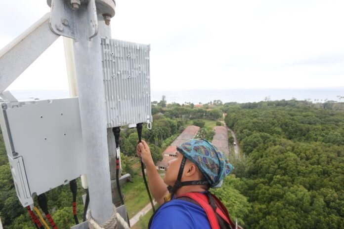 XLSmart Raih Pertumbuhan Double Digit di Q3 2025