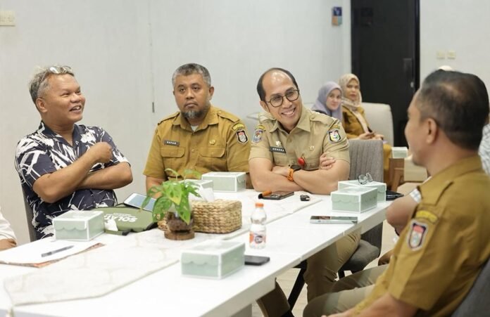 dispar terima audiens