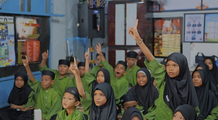 Asmo Sulsel Salurkan Bantuan untuk Panti Asuhan Al Wahab Makassar