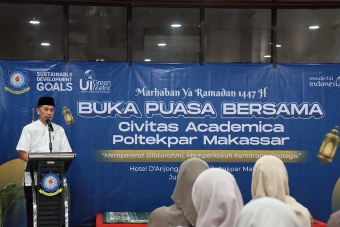 Poltekpar buka puasa