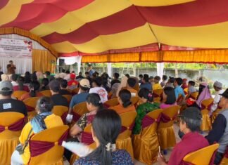 OJK Bersama IJK dan Comextra Majora, Gelar Edukasi Keuangan dan Survei Pengembangan Kakao di Wotu