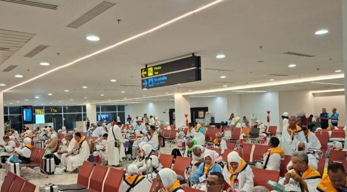 Bandara Internasional Sultan Hasanuddin Berangkatkan 16.728 Jemaah Haji dari 43 Kloter Menuju Tanah Suci