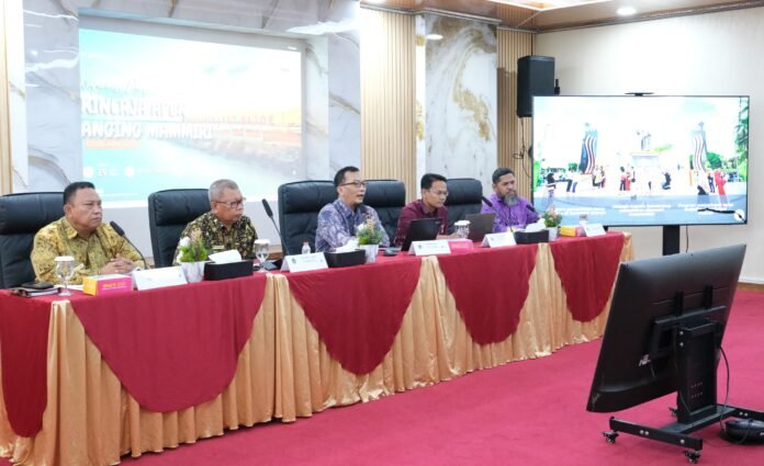 Angkaswantoro tengah