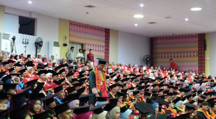 Unhas Wisuda 2.189 Lulusan