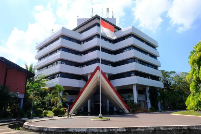 gedung-rektorat-unhas-1536x1024