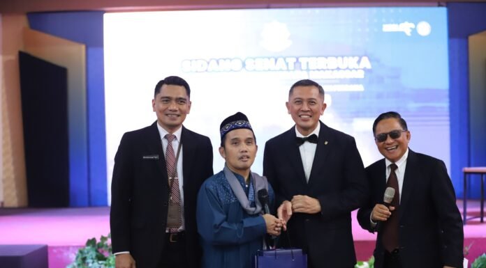 Ustadz Maulana Kuliah Umum Dihadapan Mahasiswa Baru Poltekpar Makassar