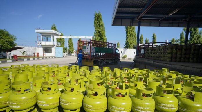 Pertamina Tambah Pasokan LPG 3 kg hingga 65 Persen di Sulsel dan Sulbar