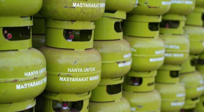 Pertamina Patra Niaga Regional Sulawesi Tambah Pasokan LPG 3 Kg untuk Jaga Ketersediaan Energi di Kabupaten Bone