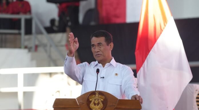 Mentan Ajak Maba Unhas Berinovasi untuk Kedaulatan Pangan