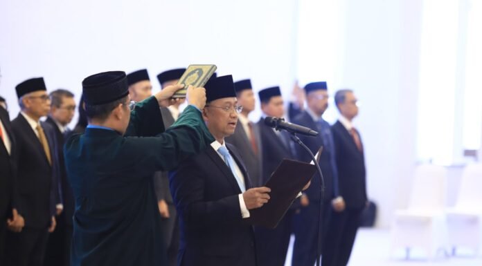 Ketua MA Lantik Sarjito sebagai Kepala Eksekutif Pengawas Bursa Mineral dan Komoditas Strategis OJK