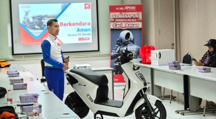 Honda EV Jadi Alternatif di Tengah Kelangkaan BBM