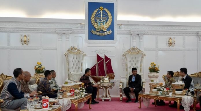 Percepat Pemulihan Sistem Kelistrikan Sulbagsel, PLN Perkuat Koordinasi dengan Pemprov Sulsel