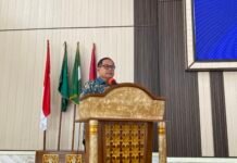 Dorong Peningkatan Literasi Keuangan, OJK Sulselbar bersama Anggota Komisi XI DPR RI Sasar Masyarakat di Kabupaten Sinjai