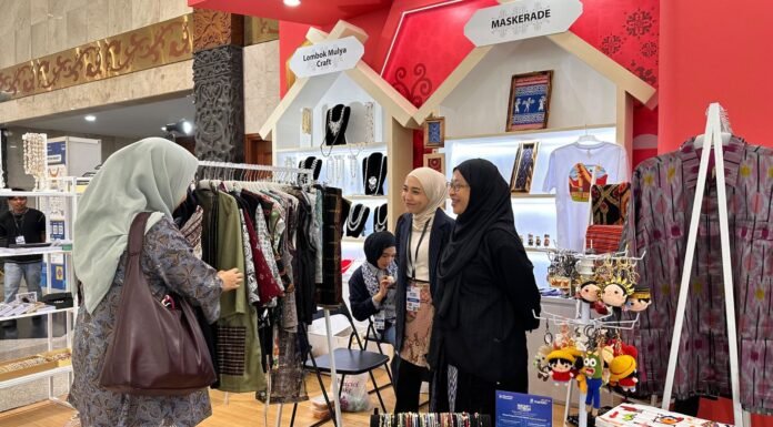 Pertamina Patra Niaga Regional Sulawesi Bawa Maskerade Tampilkan Wastra Sulsel di INACRAFT 2026