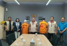 OJK Serahkan Dua Tersangka dan Barang Bukti Kasus BPR DCN Malang ke Jaksa